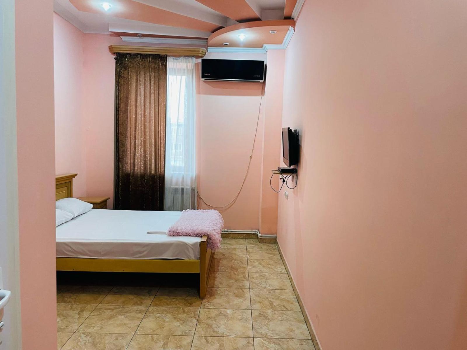 Aero Hotel Tour Armenia P'arak'ar Bagian luar foto